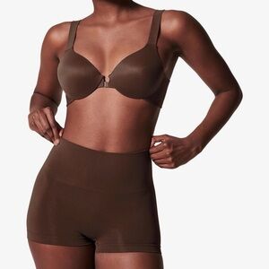 SPANX ExtraOrdinary Boyshort Sculpting Compression Women's Shapewear Underwear